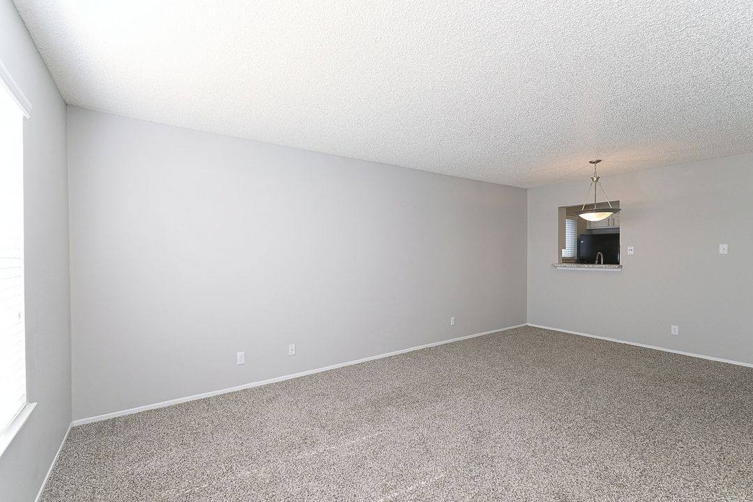 Townhouse for rent at City Summit, 15 Fairhaven St, San Antonio, TX 78229