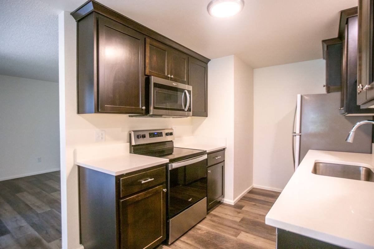 Apartment for rent at 2377 W Hayes St, Woodburn, OR 97071