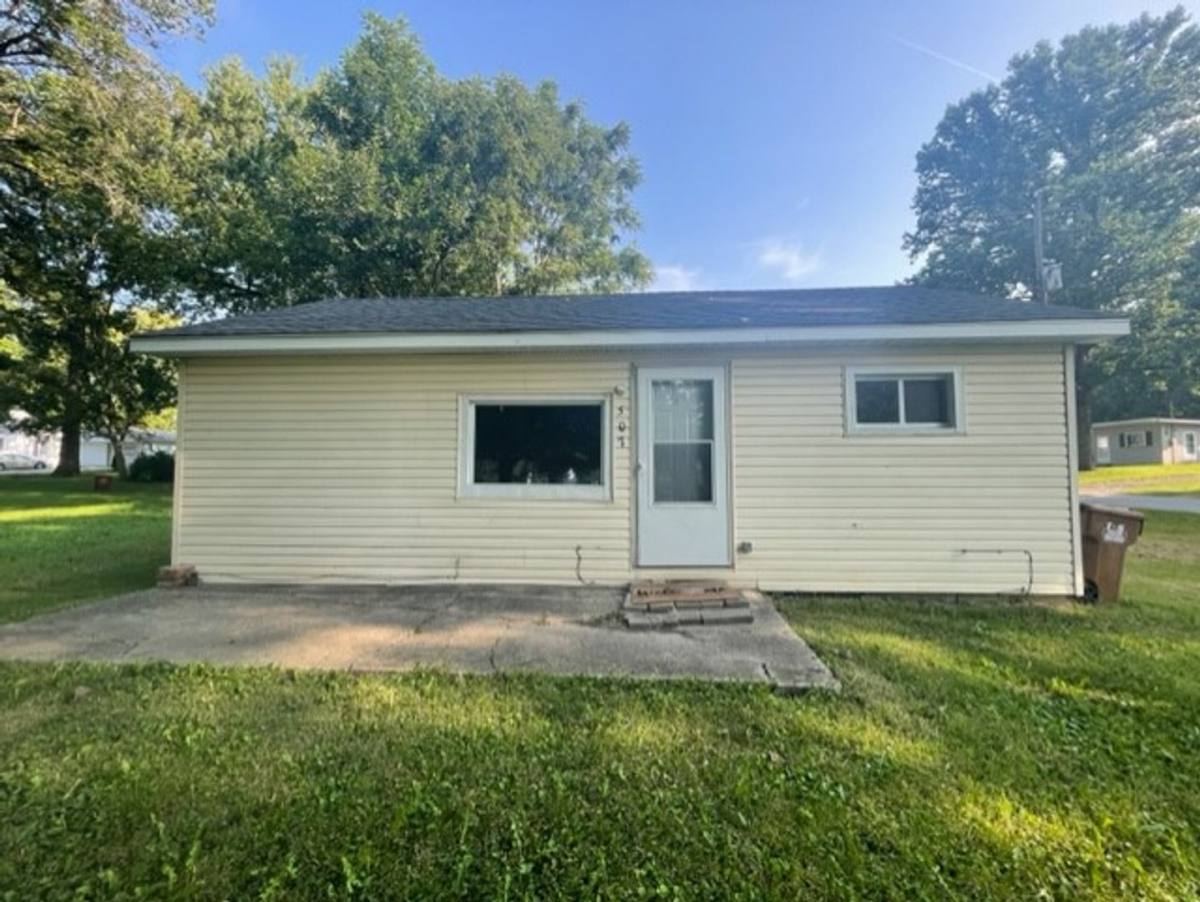 House for rent at 507 E Market St, Hillsboro, IN 47949