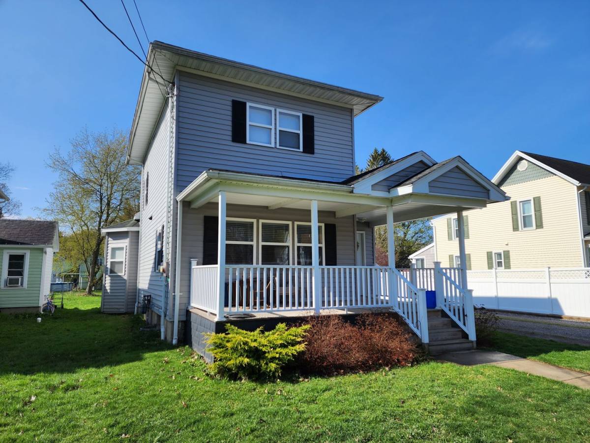 Apartment for rent at 15 1st Ave, Franklinville, NY 14737