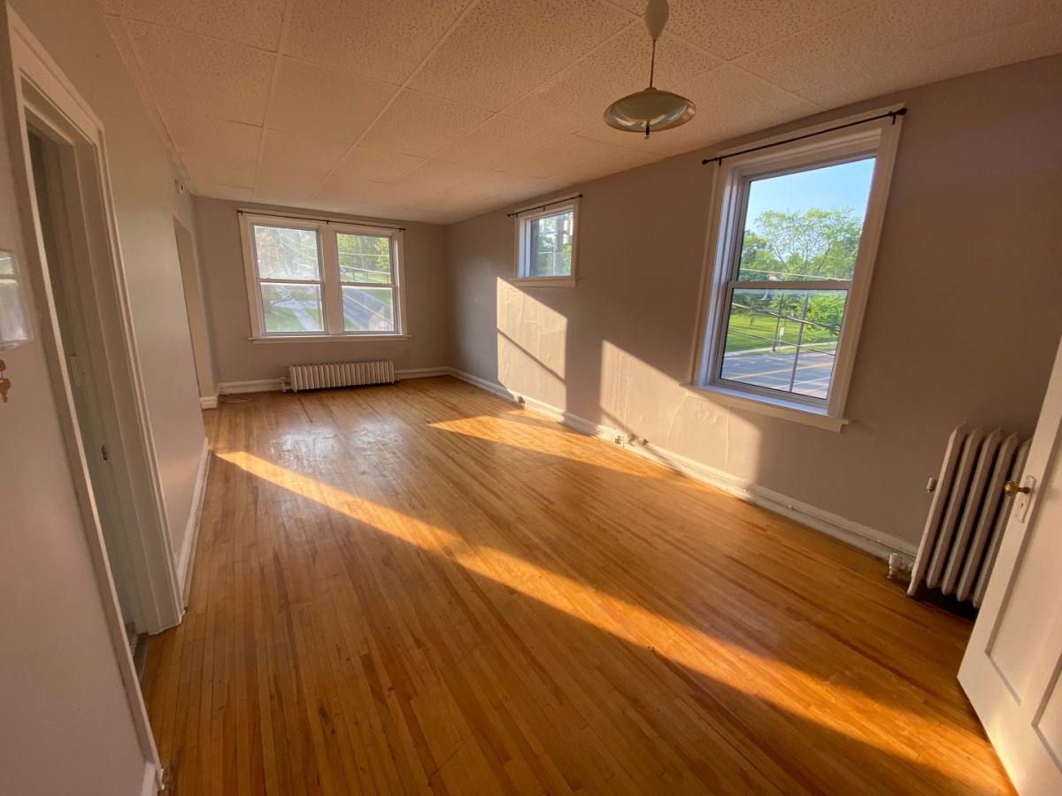Apartment for rent at 926 - 932 E, Duluth, MN 55805
