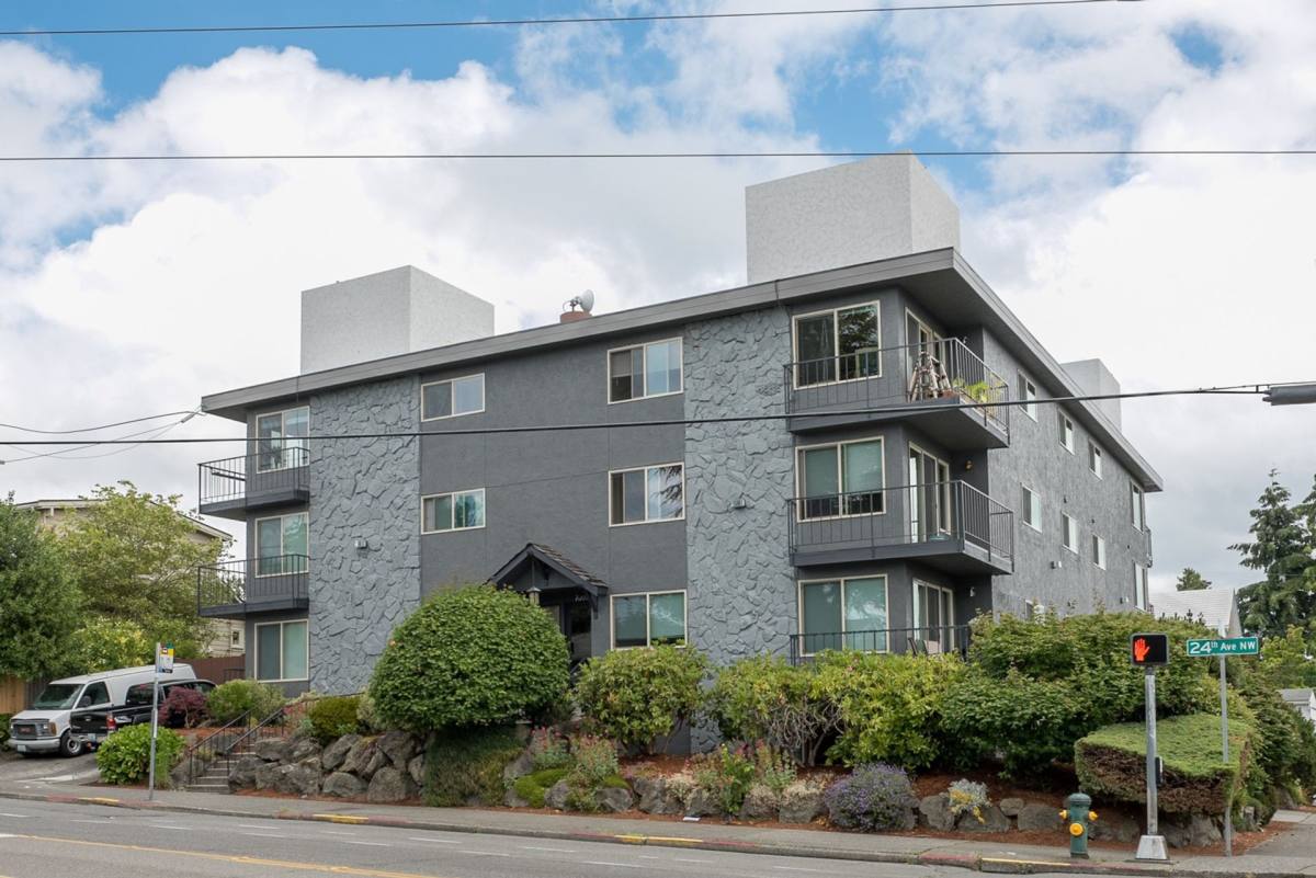 Apartment for rent at 7002 24th Ave NW, Seattle, WA 98117