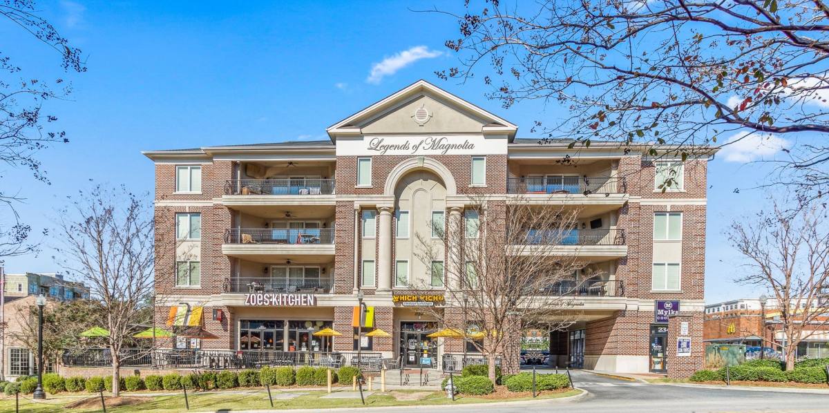 Condo for rent at 234 W Magnolia Ave, Auburn, AL 36830