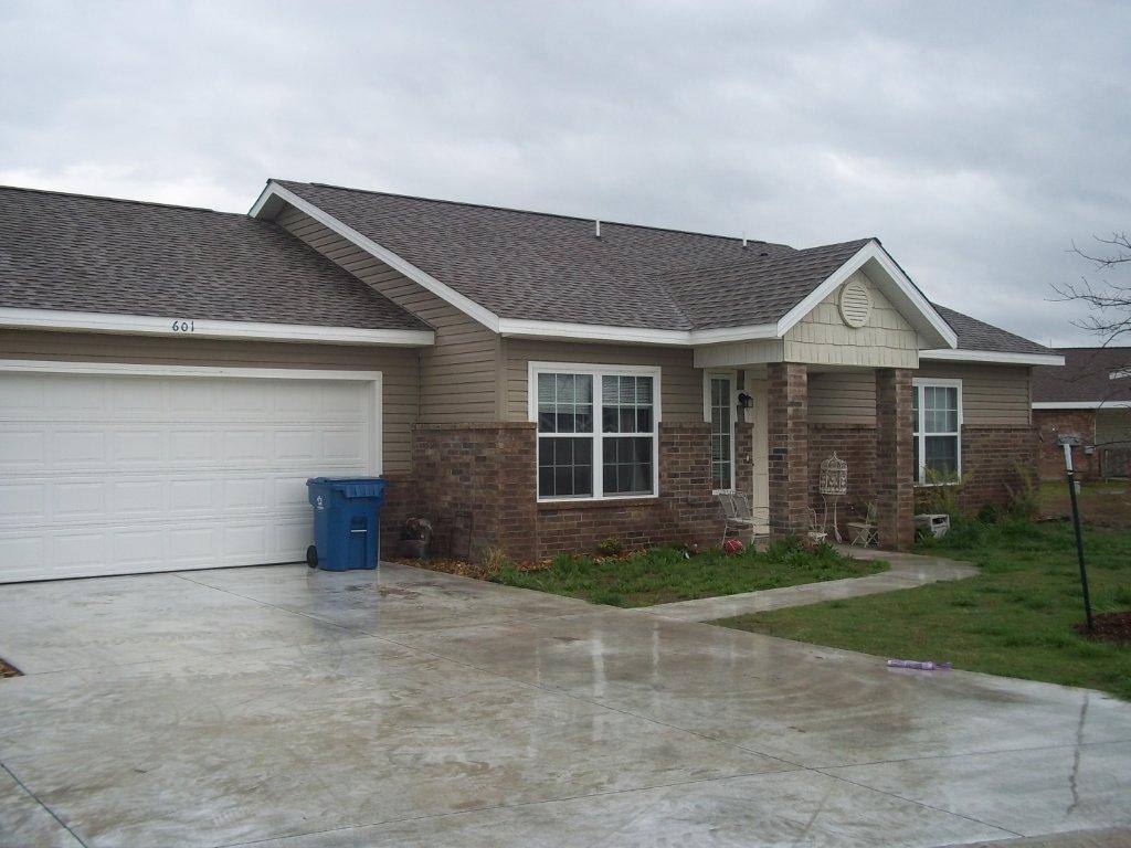 Apartment for rent at 624 Hickory Ridge Dr, McAlester, OK 74501
