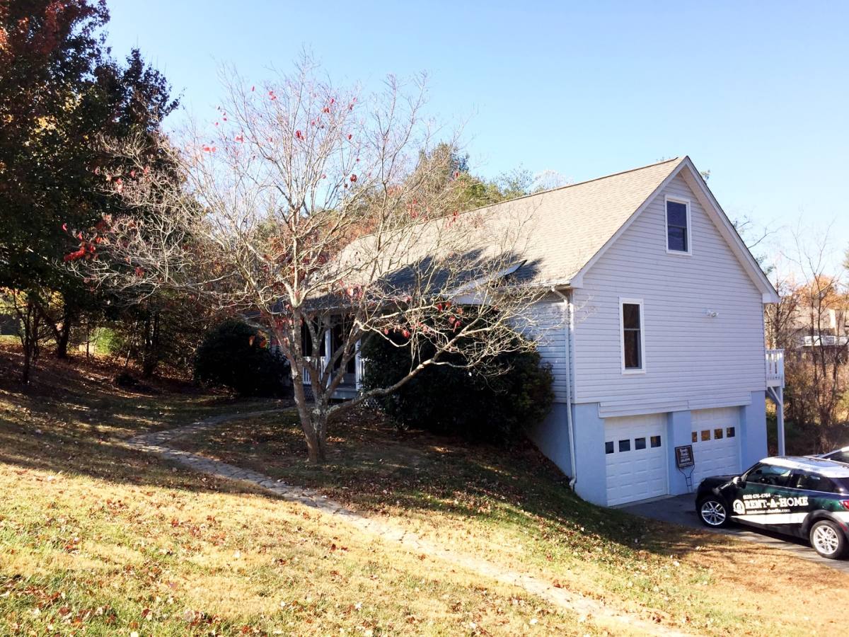 House for rent at 8 Terri Dr, Asheville, NC 28804
