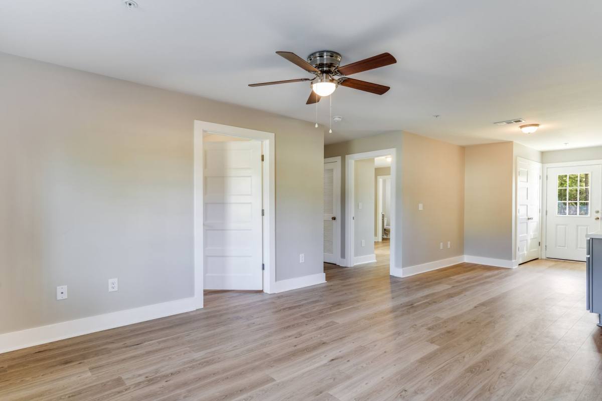 Apartment for rent at 334 Briarcliff Lane, South Hill, VA 23970