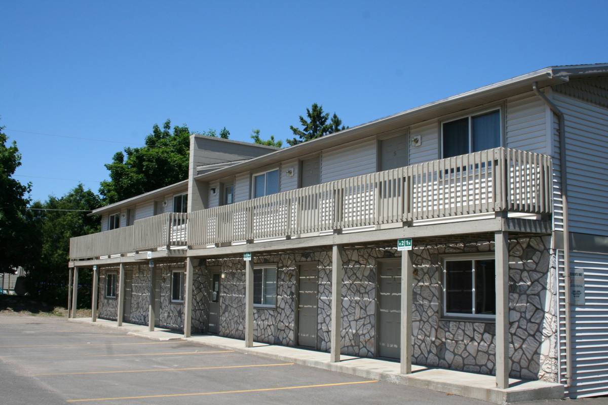 Apartment for rent at 1401-1407 Lincoln, Marquette, MI 49855