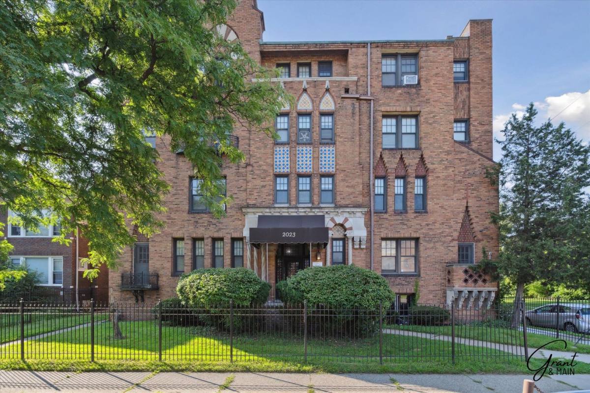 Apartment for rent at 2023 Tuxedo St, Detroit, MI 48206