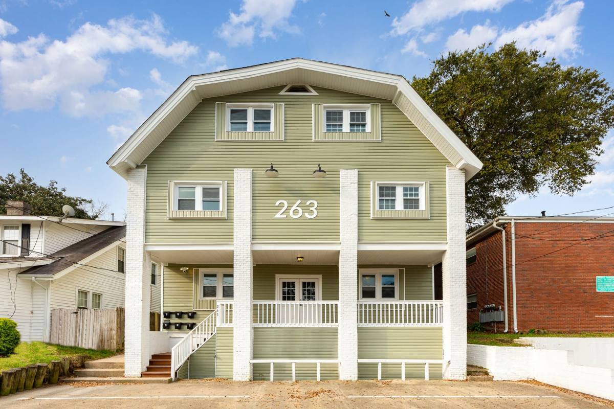 Apartment for rent at 263 A View Ave, Norfolk, VA 23503