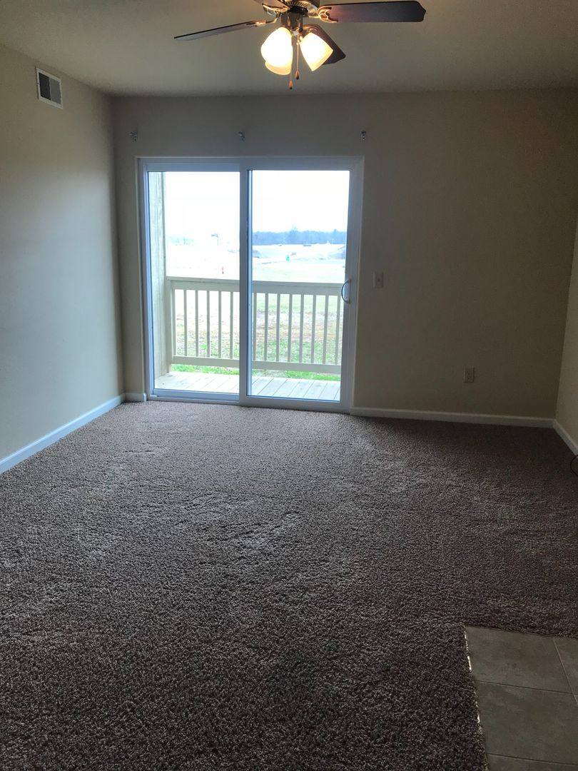 Apartment for rent at 1930 Kissinger St #R107, West Plains, MO 65775