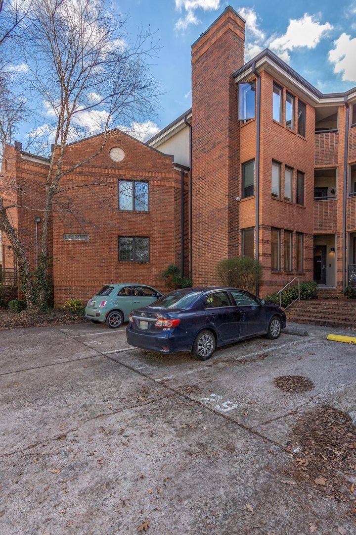 Condo for rent at 2110 Portland Ave, Nashville, TN 37212