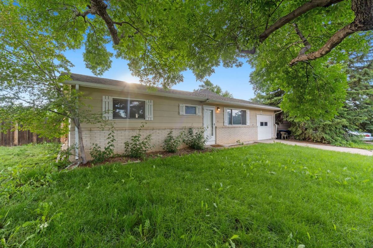 Apartment for rent at 833 Ponderosa Dr, Fort Collins, CO 80521