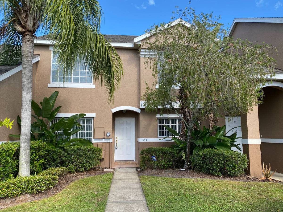 Townhouse for rent at 1203 Madeira Key Place, Orlando, FL 32824