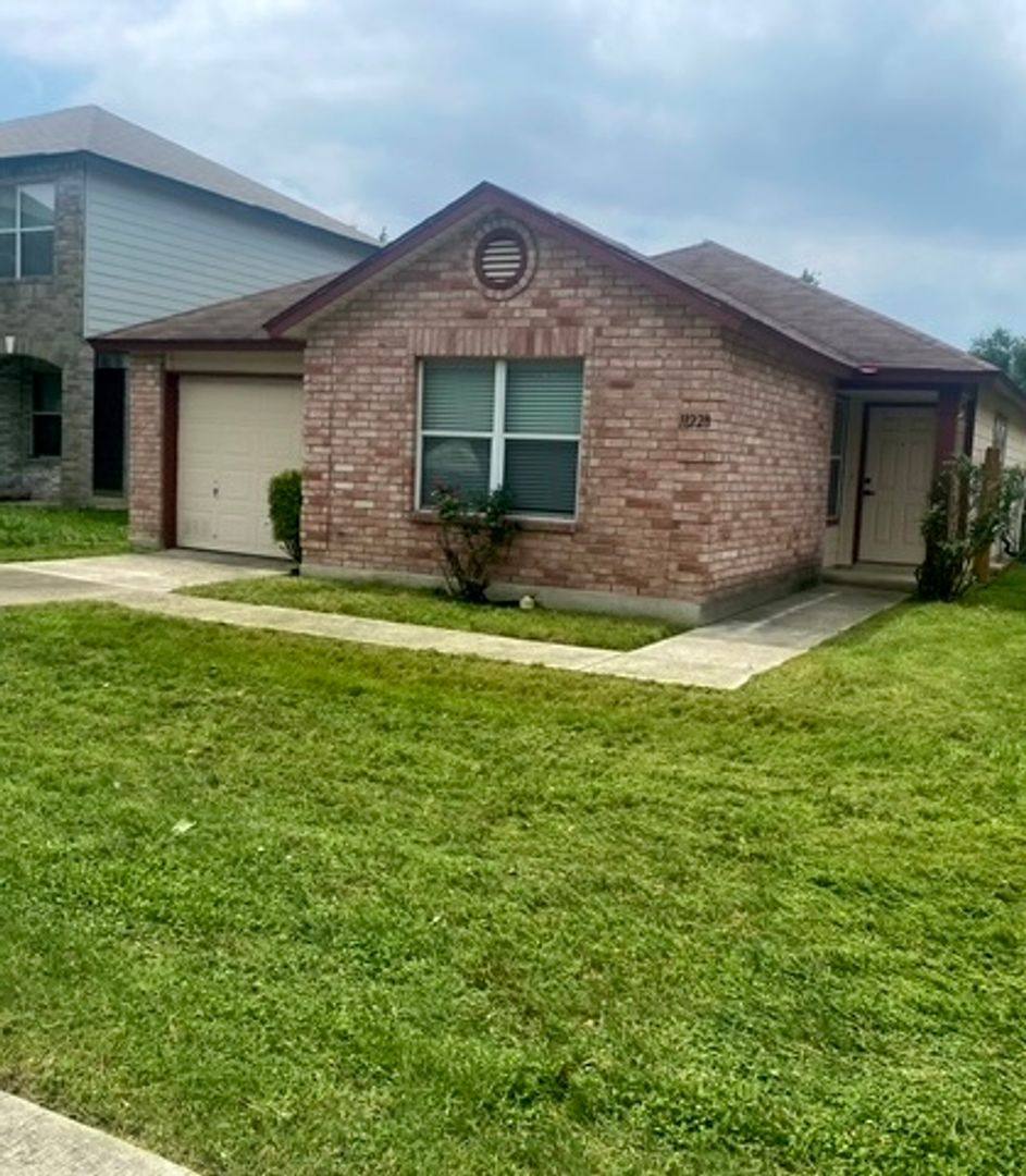 House for rent at 11228 Bushwack Pass, San Antonio, TX 78254