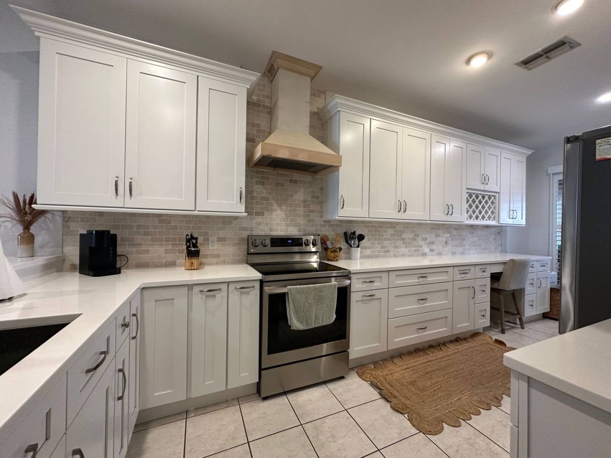 Apartment for rent at 1728 Morning Sun Lane, Naples, FL 34119