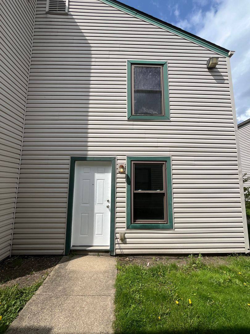 Apartment for rent at 1873 S Arlington St, Akron, OH 44306