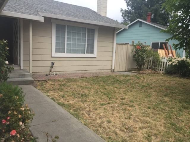 House for rent at 7415 Circle Dr, Rohnert Park, CA 94928