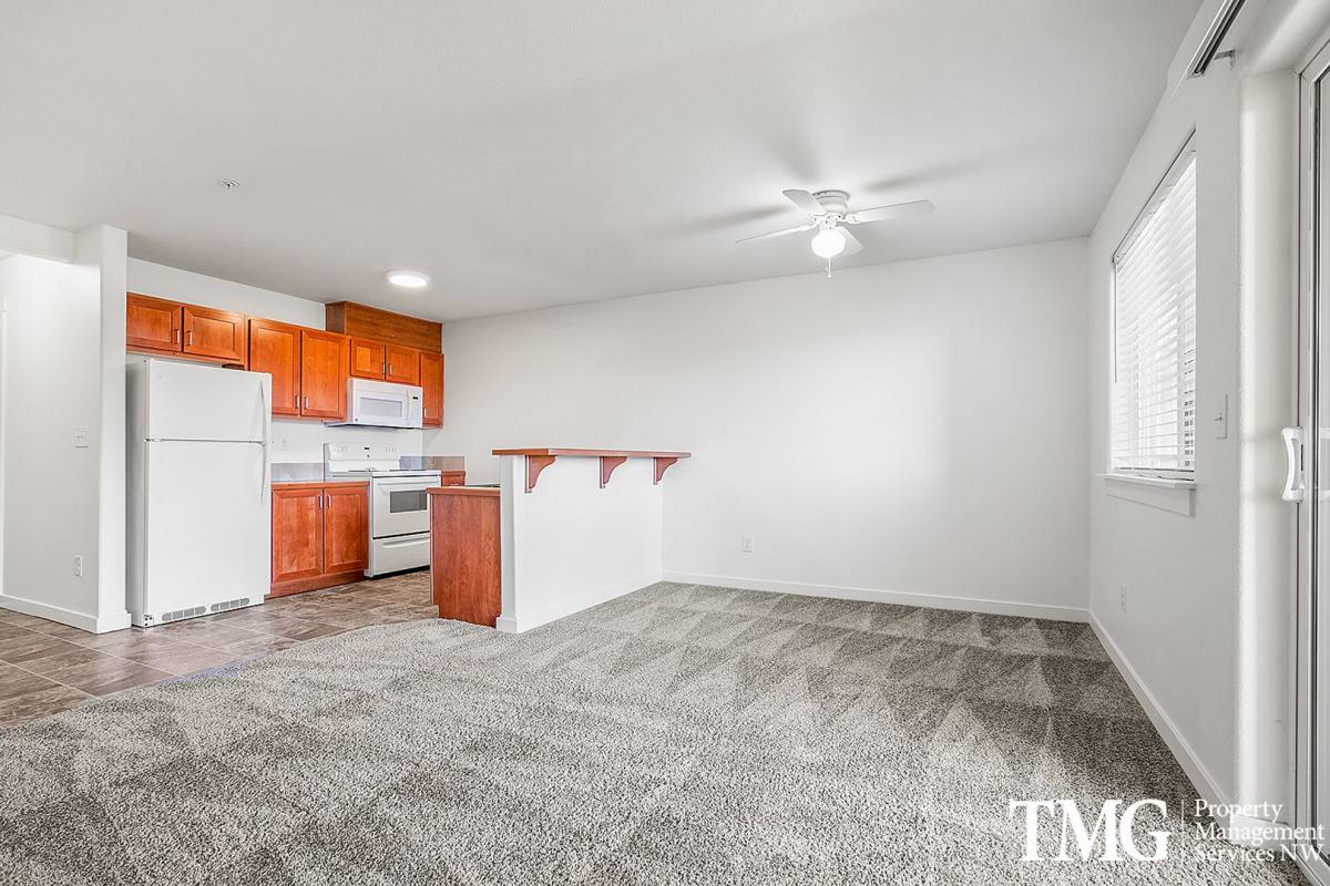 Apartment for rent at 1017 SE 12th Ave, Battle Ground, WA 98604