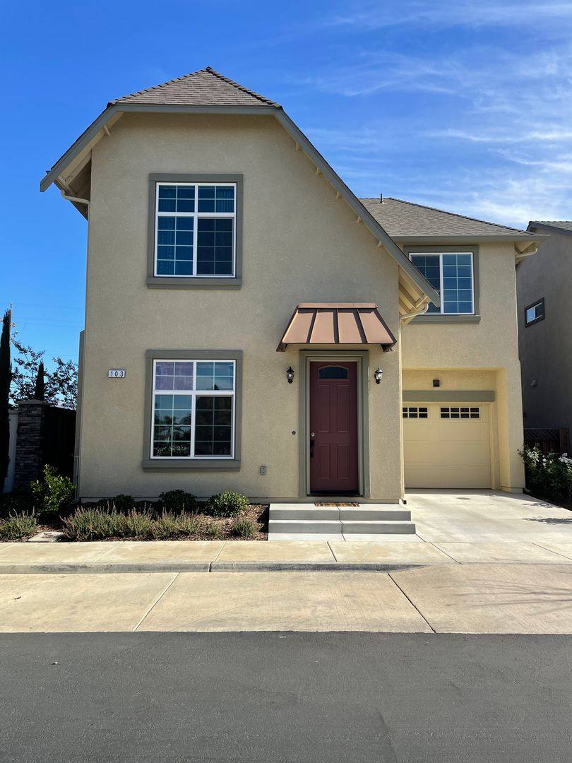 House for rent at 103 Springtime Cr, Hollister, CA 95023