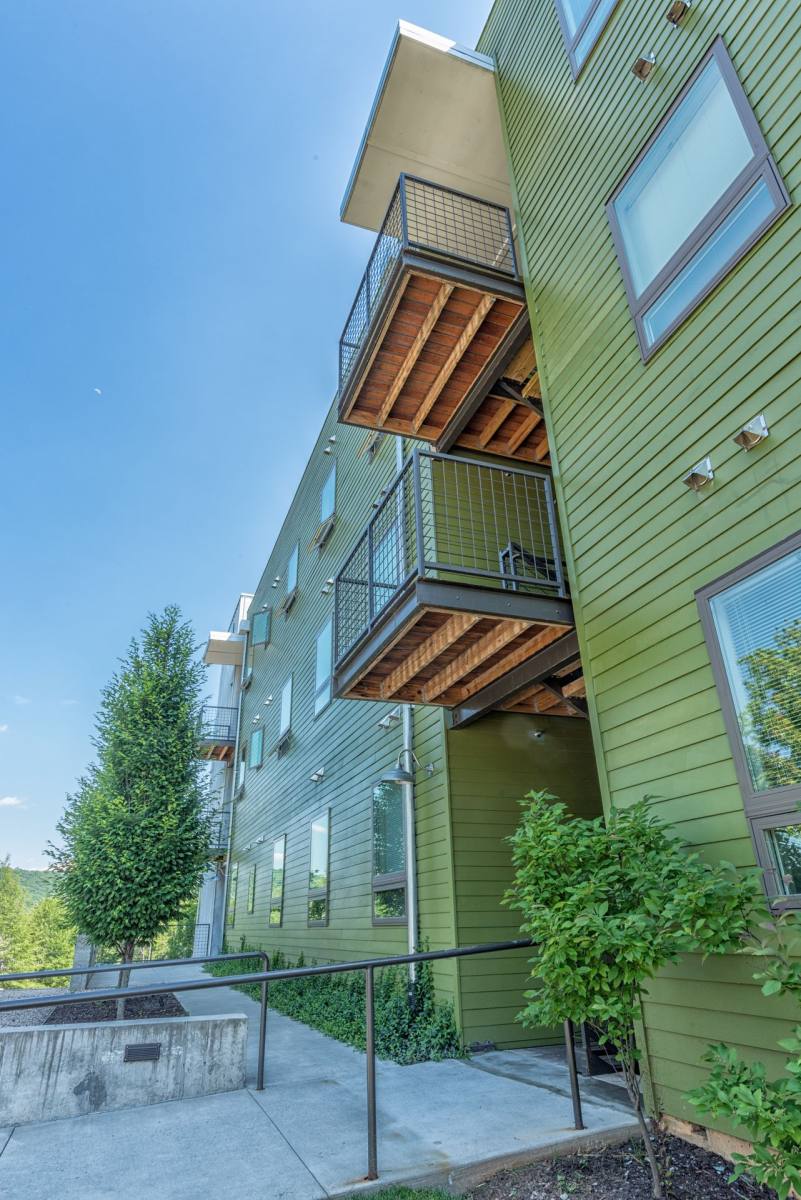 Apartment for rent at 1050 Druid Ave, Charlottesville, VA 22902