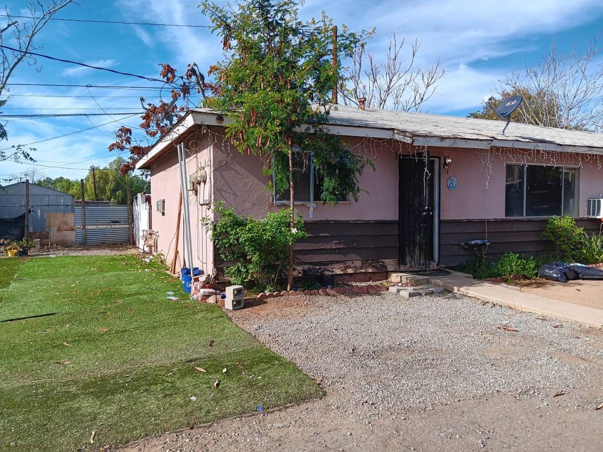 House for rent at 24224 Webster Ave, Moreno Valley, CA 92553