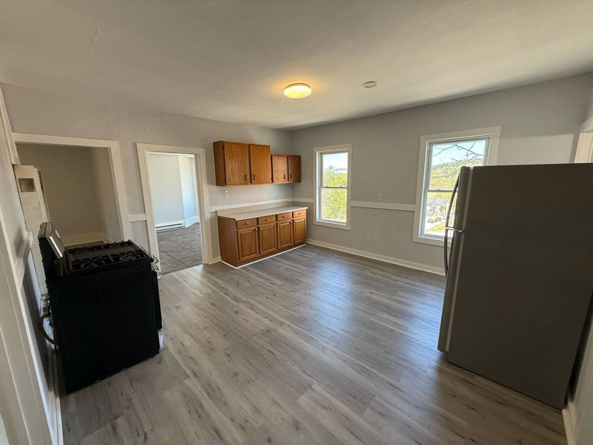 Apartment for rent at 83 Pine St, Southbridge, MA 01550