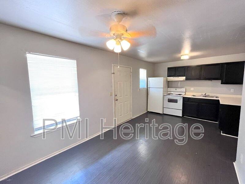 Apartment for rent at 809 E Huntsville Ave #205, Springdale, AR 72764