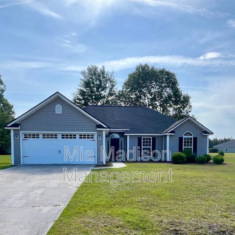 House for rent at 275 Abigail Circle, Ellabell, GA 31308