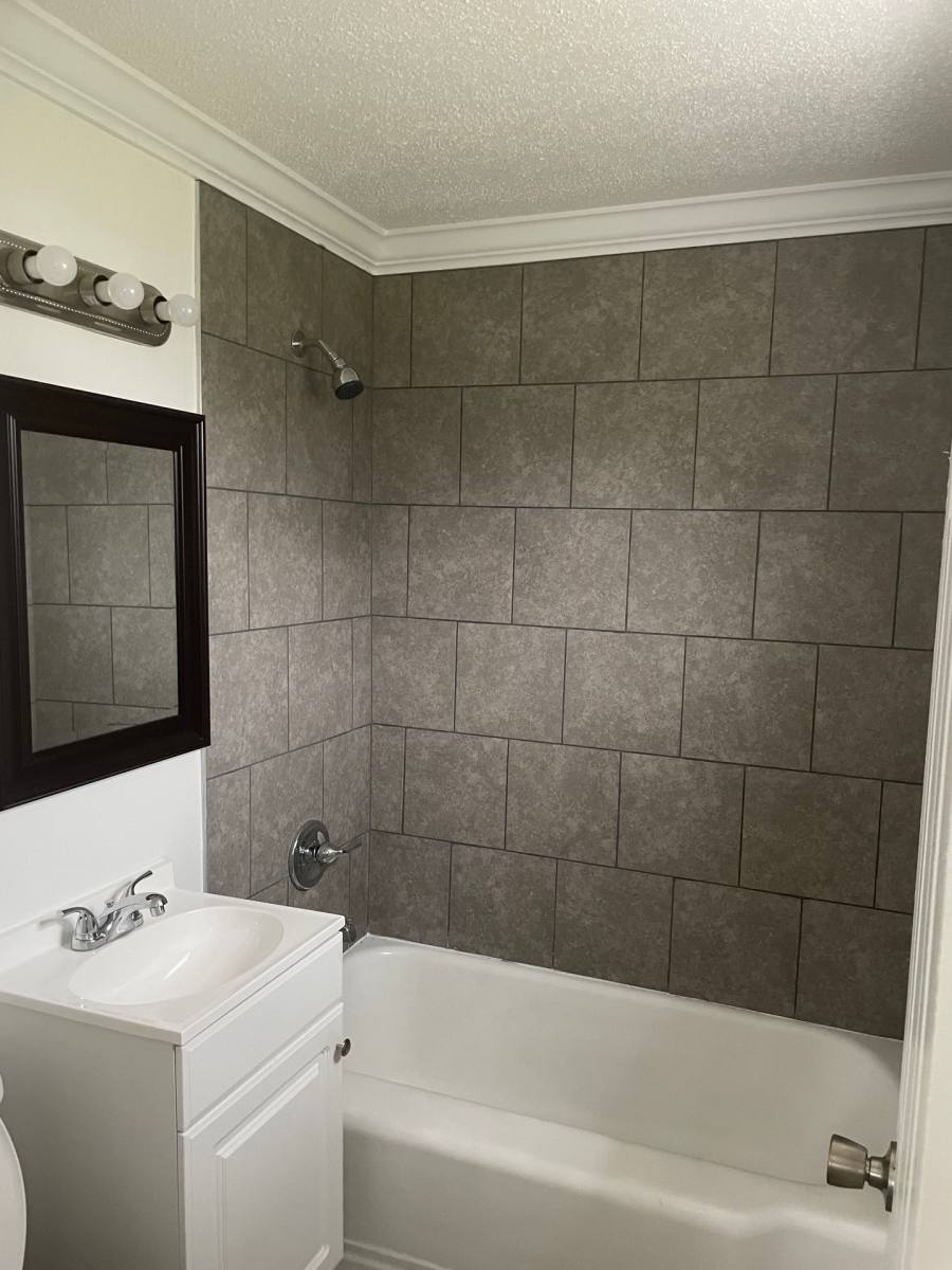 Apartment for rent at 815 W Buford St, Gaffney, SC 29341