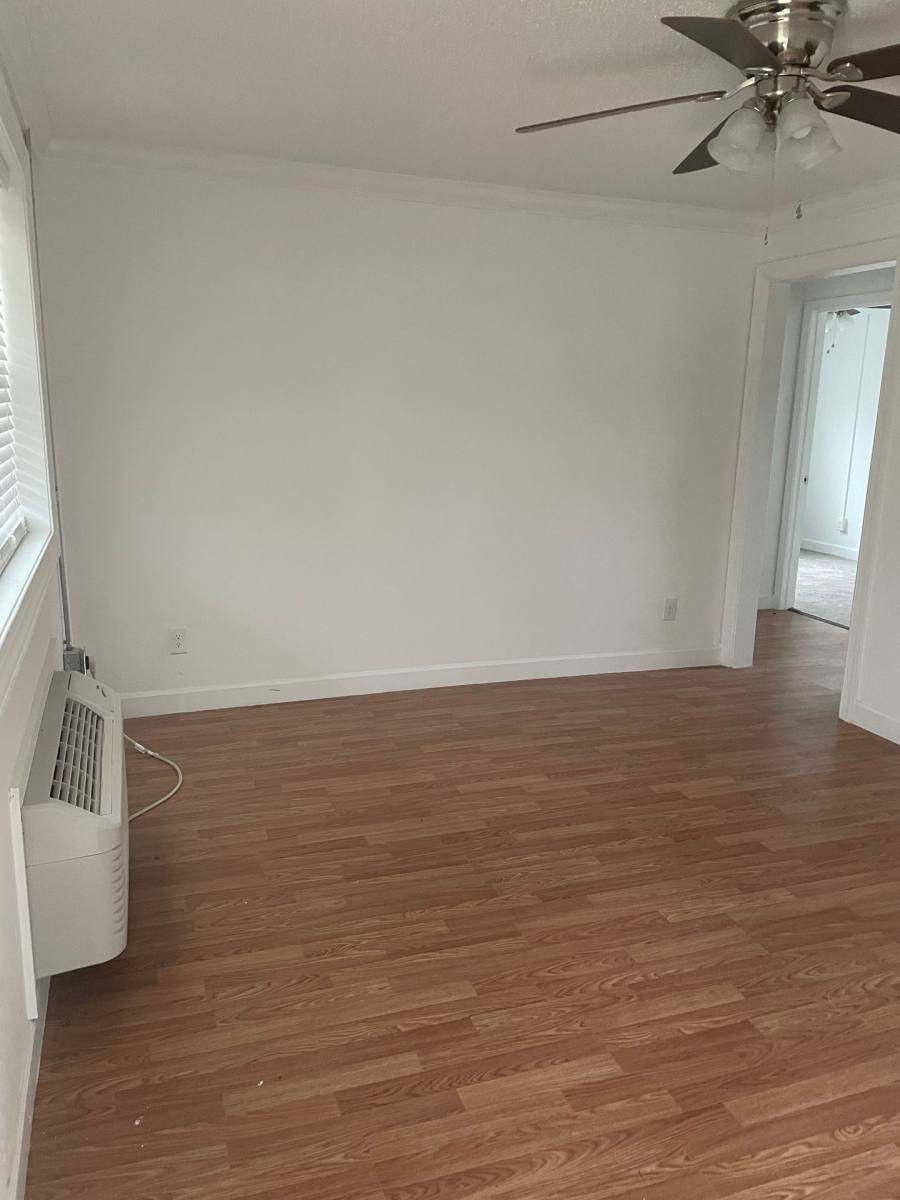 Apartment for rent at 815 W Buford St, Gaffney, SC 29341