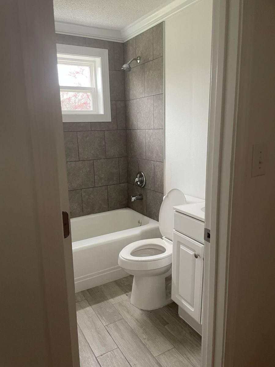 Apartment for rent at 815 W Buford St, Gaffney, SC 29341