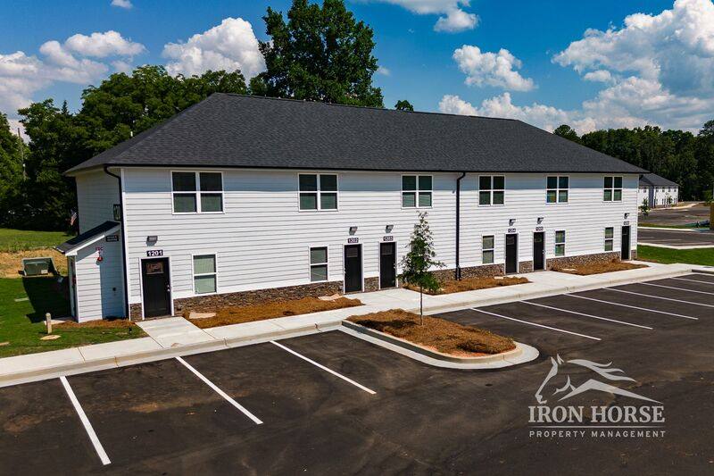 Townhouse for rent at 1699 Atlanta Highway SE, Statham, GA 30666