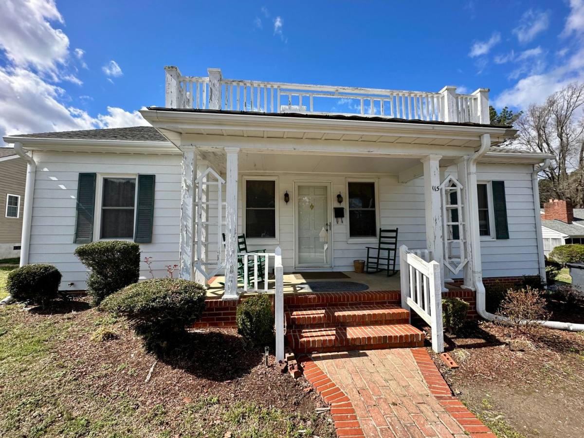 House for rent at 115 N Thomas St, South Hill, VA 23970