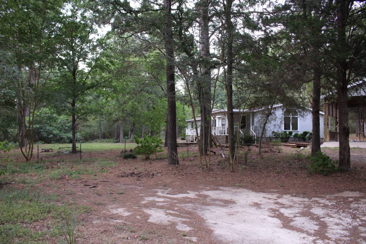 House for rent at 391 K C Dr, Bastrop, TX 78602