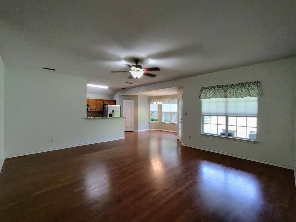 House for rent at 109 Crescent Dr, Kerrville, TX 78028