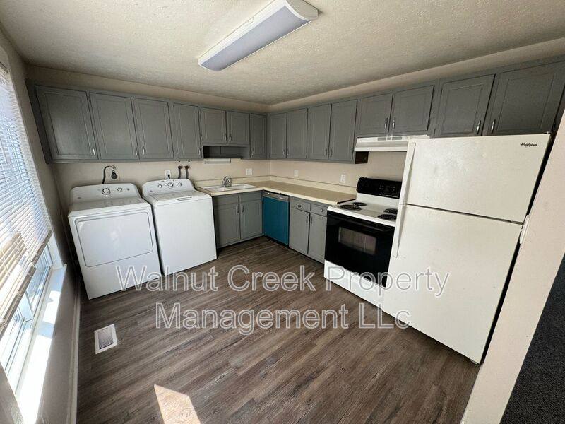 Apartment for rent at 5520 Beavercrest Dr #16, Lorain, OH 44053