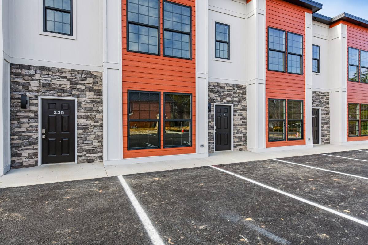 Apartment for rent at 230-252 Windsor St, South Hill, VA 23970
