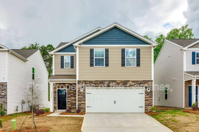 House for rent at 14236 Wilson Mac Lane, Charlotte, NC 28278