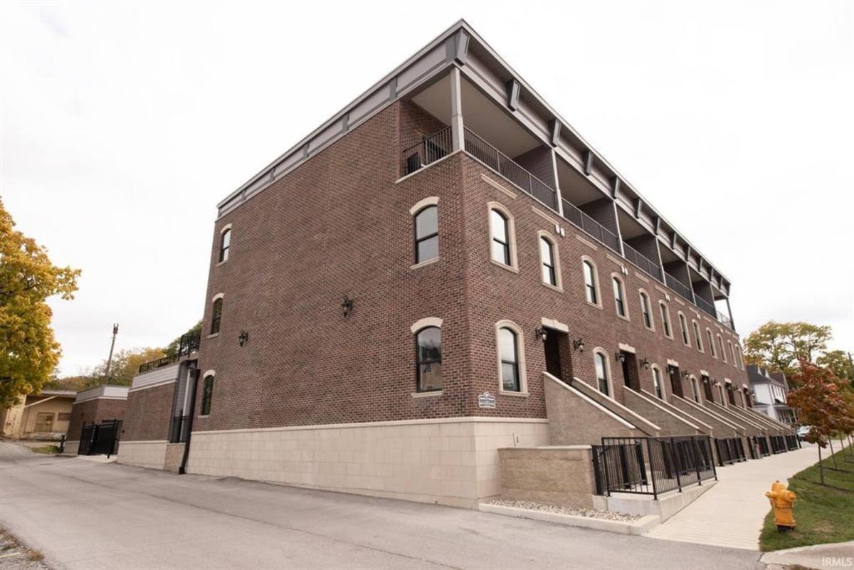 Condo for rent at 201 S 4th St, Lafayette, IN 47901