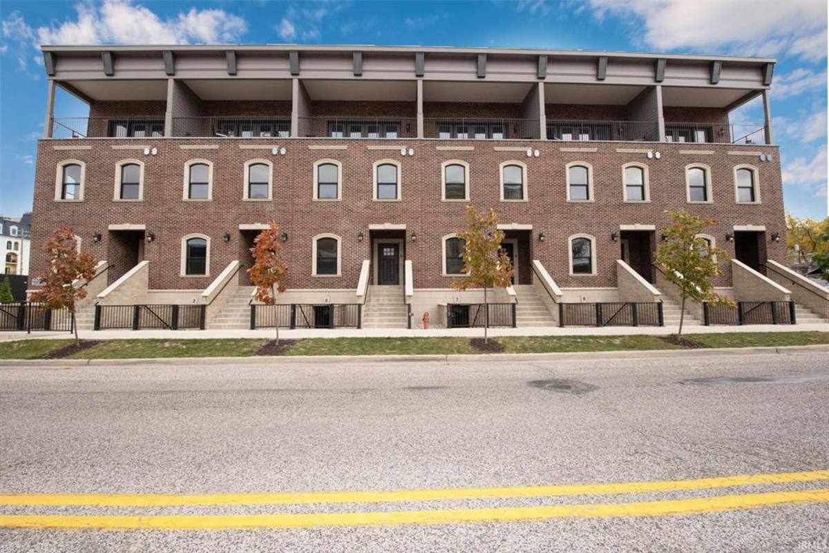 Condo for rent at 201 S 4th St, Lafayette, IN 47901