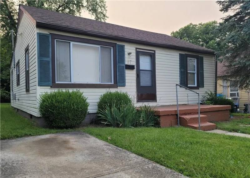 House for rent at 37 Crown Ave, Dayton, OH 45417