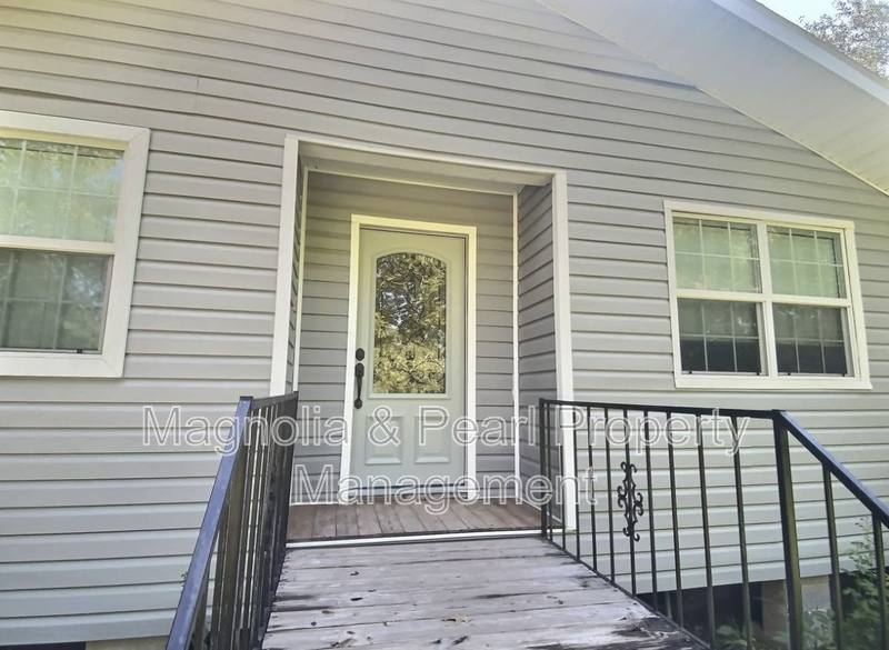 House for rent at 175 Weeks St, Lufkin, TX 75904