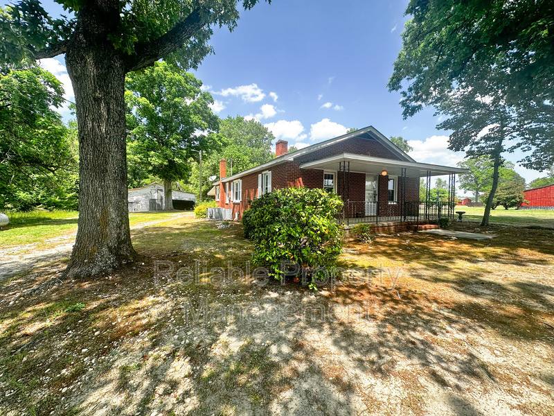 House for rent at 4471 Rains Crossroads Rd, Princeton, NC 27569