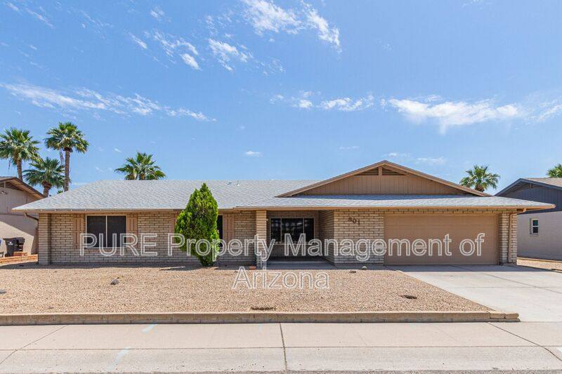 House for rent at 301 E Angela Dr, Phoenix, AZ 85022