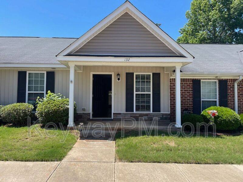 House for rent at 132 Winnipeg Rd, North Augusta, SC 29841