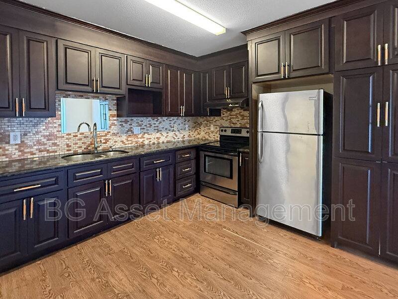 Apartment for rent at 1459 Macarthur Blvd #47, Oakland, CA 94602