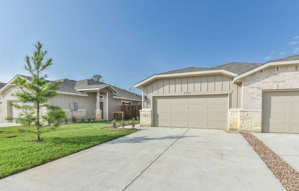 House for rent at 25129 Pacific Wren, Magnolia, TX 77354