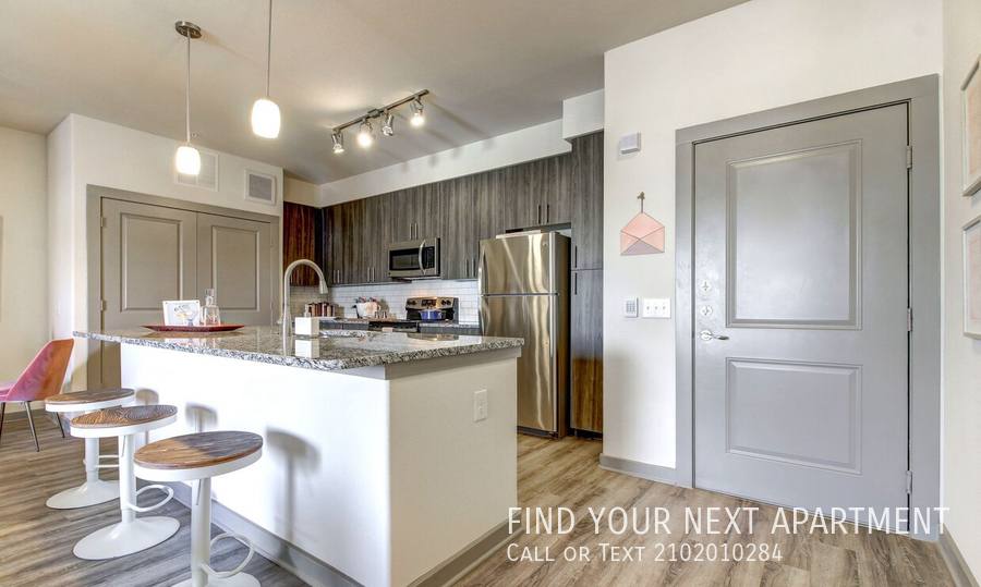 Apartment for rent at 4009 N Loop 1604 W, San Antonio, TX 78257
