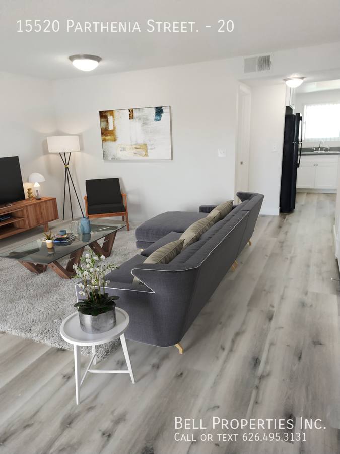 Townhouse for rent at 15520 Parthenia St #20, North Hills, CA 91343