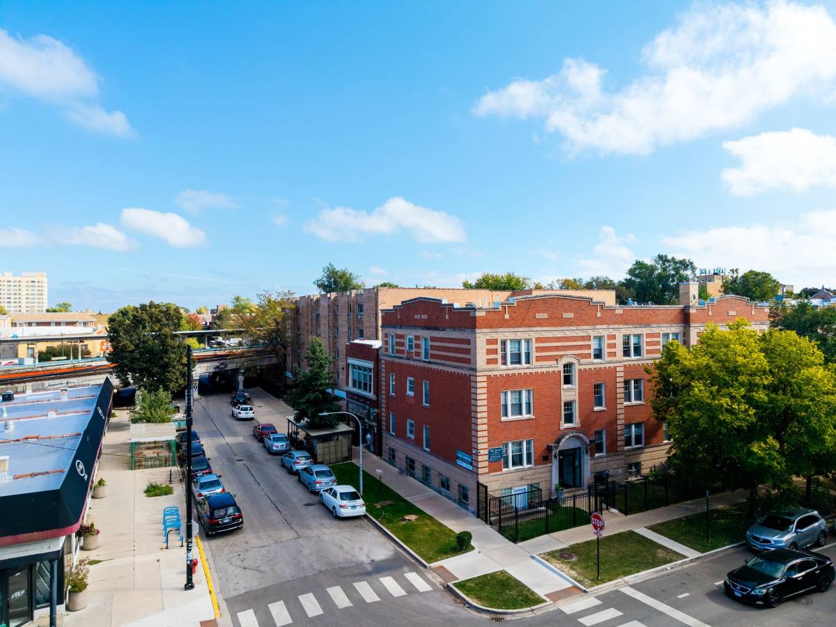 Apartment for rent at 7357-67 N Ashland Ave, Chicago, IL 60626